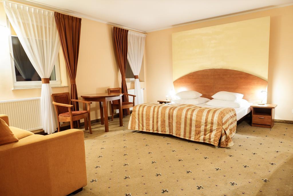 Hotel City Grudziądz Zimmer foto