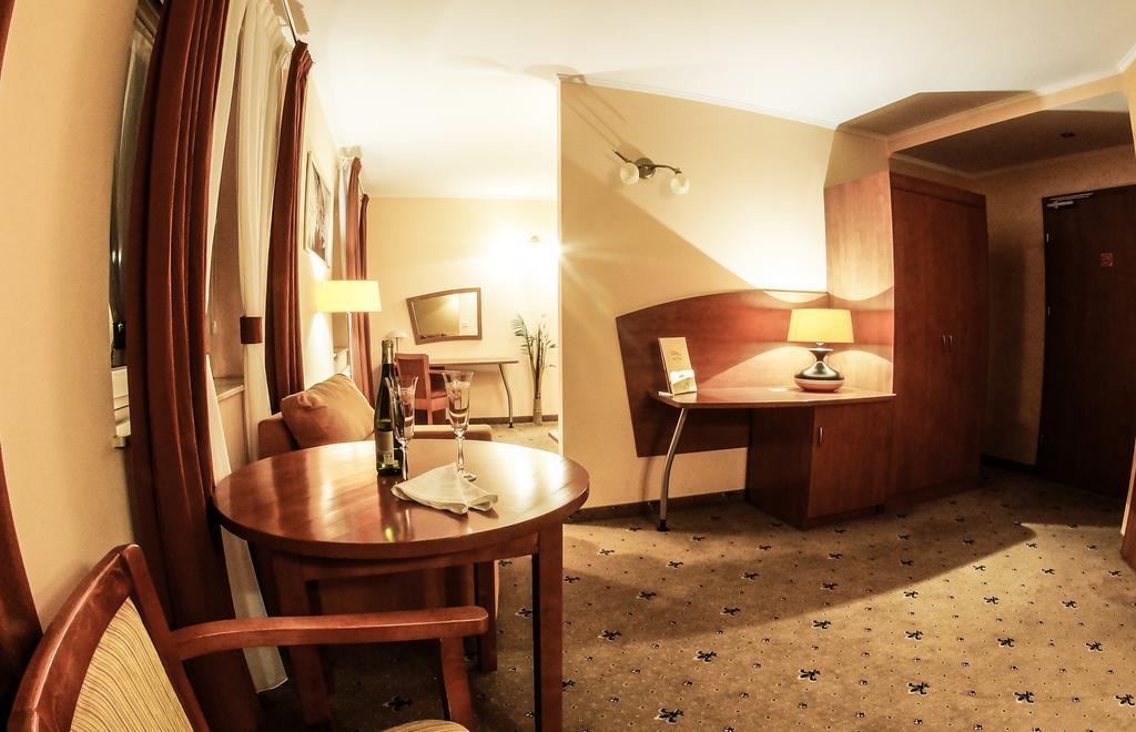 Hotel City Grudziądz Zimmer foto